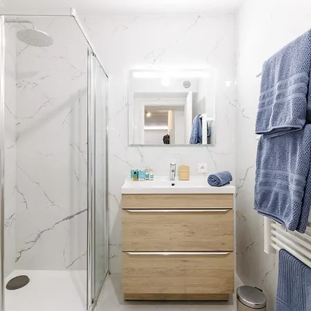 My Casa - Suisse - Cosy Down Town With Terrasse *